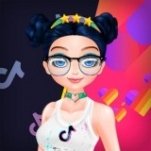 Игра Девочки Тик-Ток Против Любимых Девушек